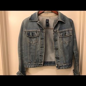 Cropped jean jacket